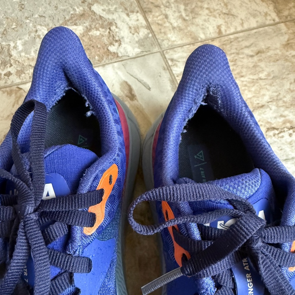 Hoka One One Challenger ATR 7 Athletic Shoes - Picture 3 of 9